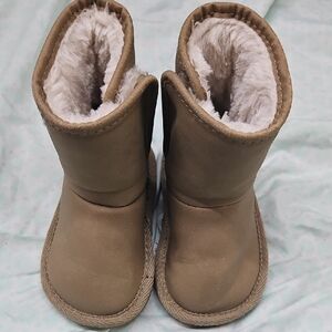 Cozy Tan Winter Boots
